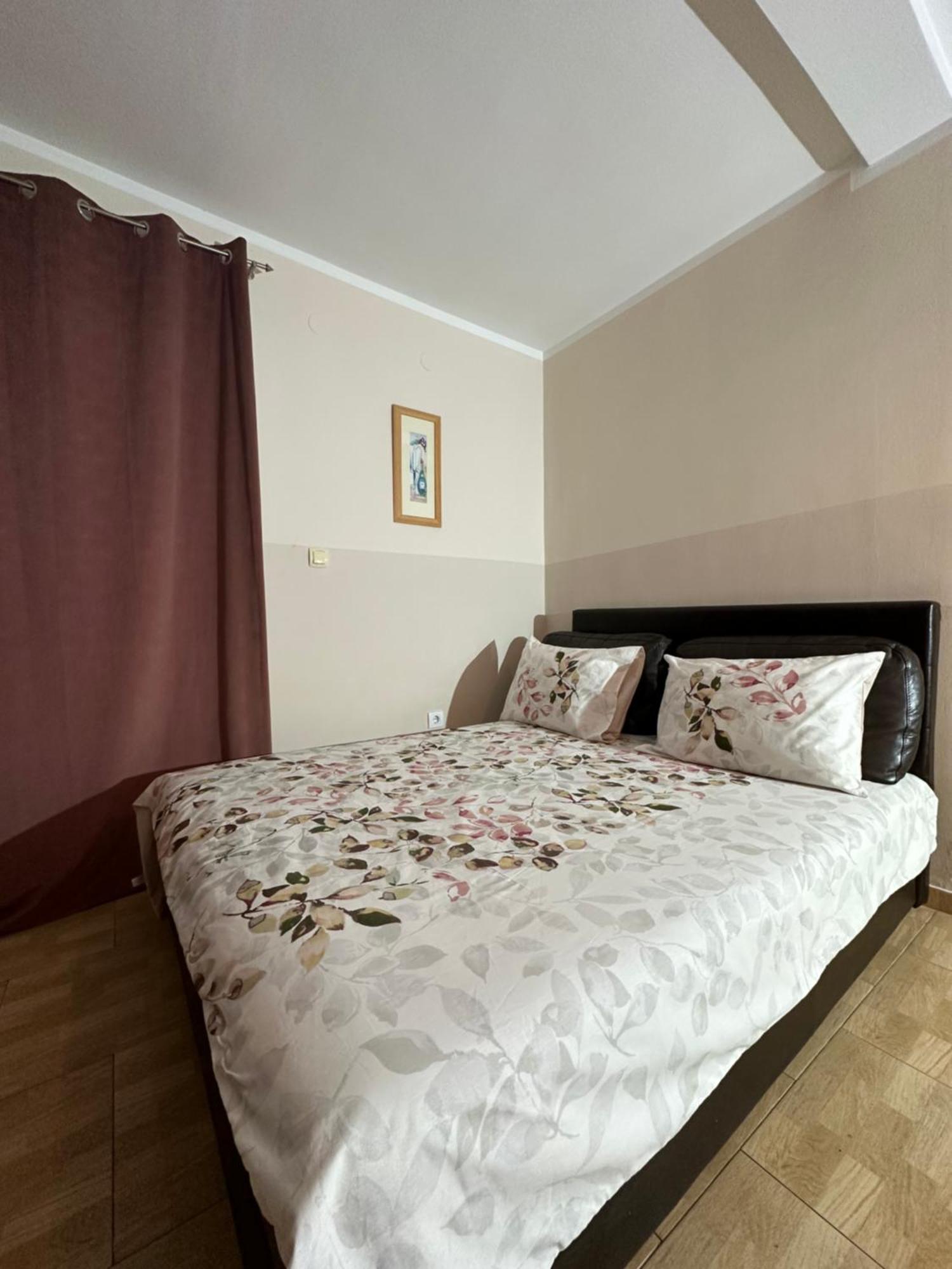 Apartmani Simona Budva Extérieur photo